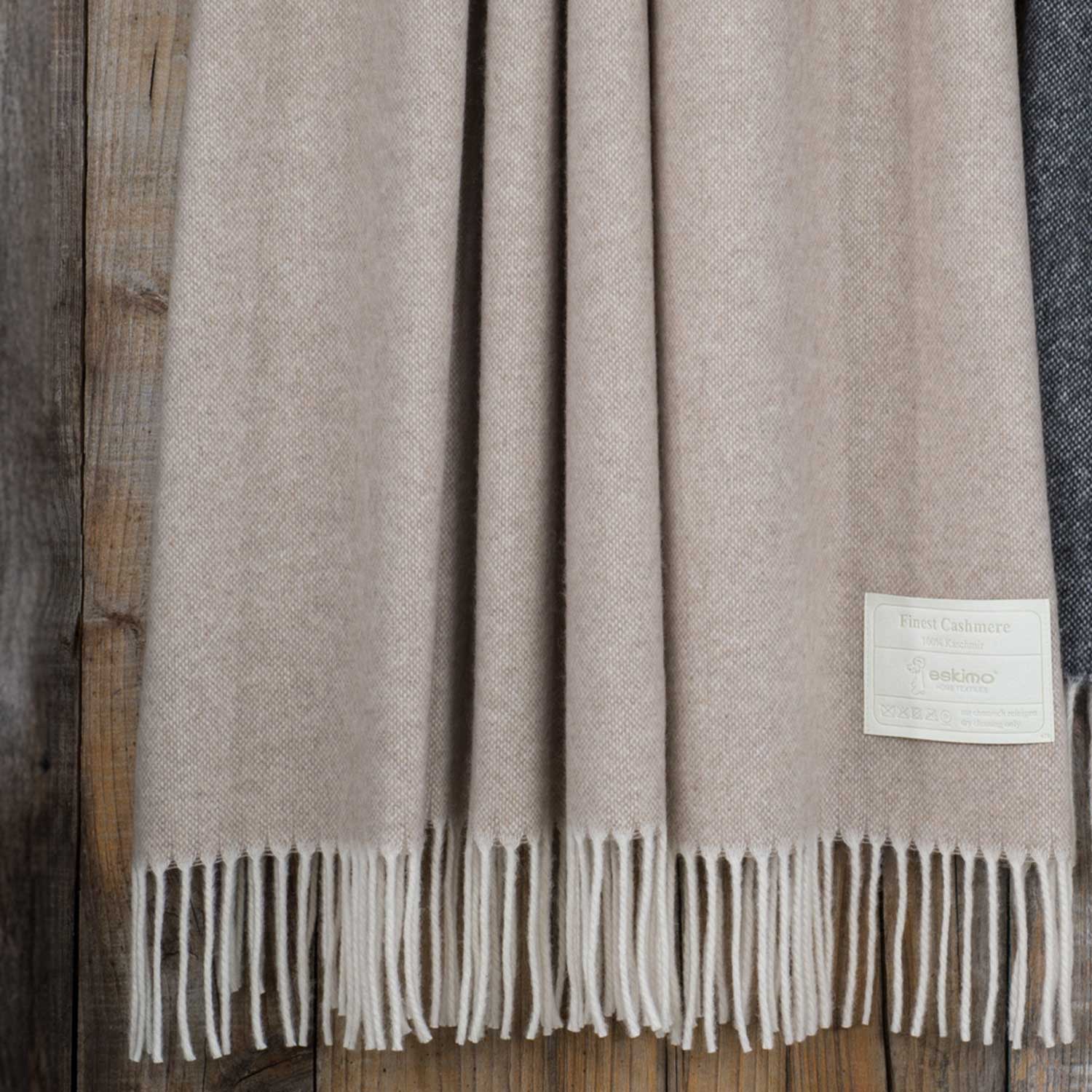 MIRA cashmere plaids 1 MIRA cashmere plaids