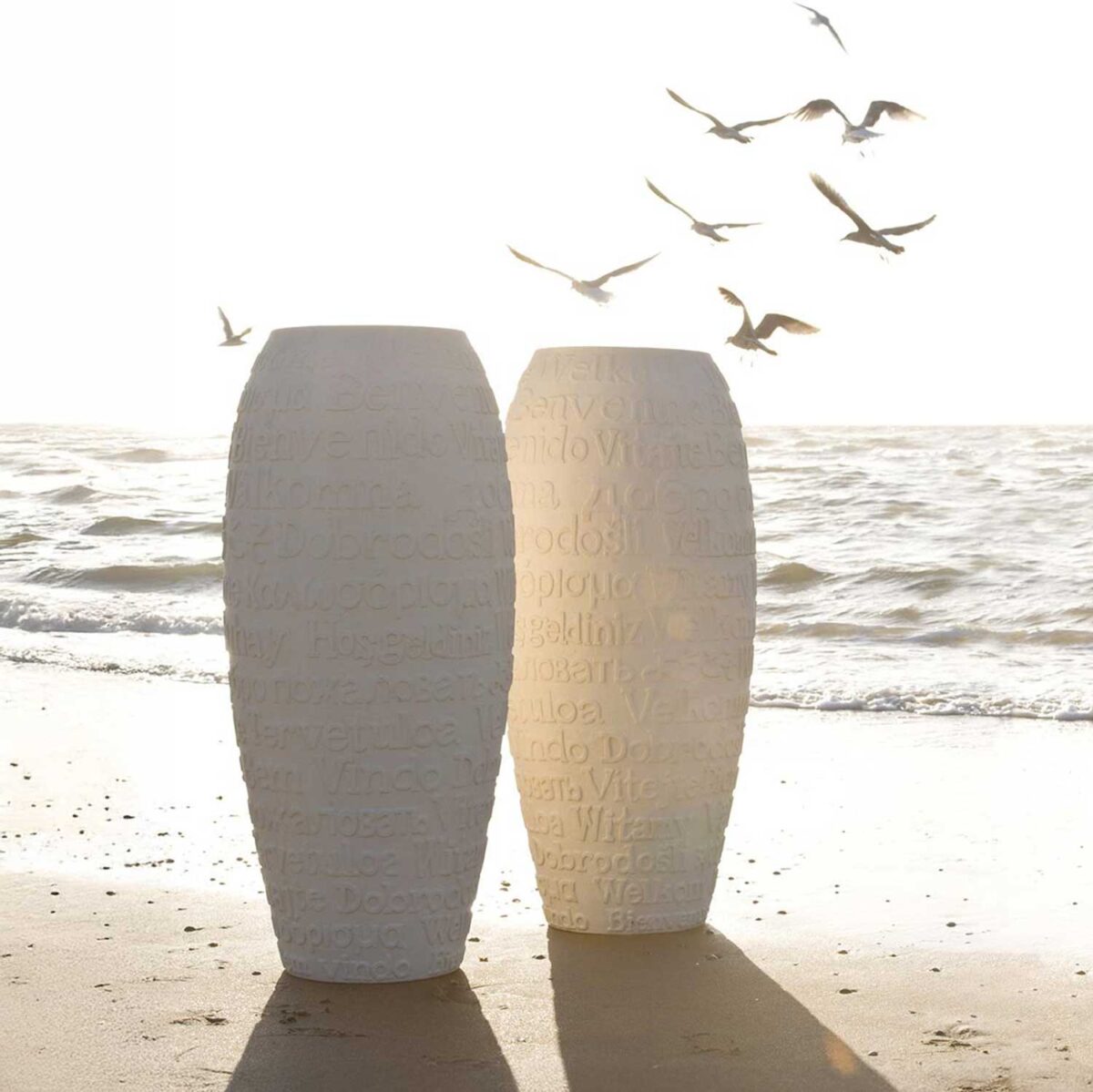 VOYAGER floor vase